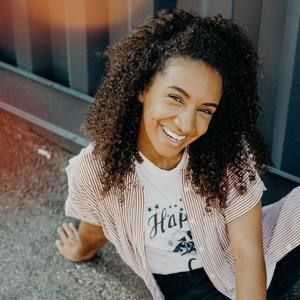 Meet your Posher, Jamie